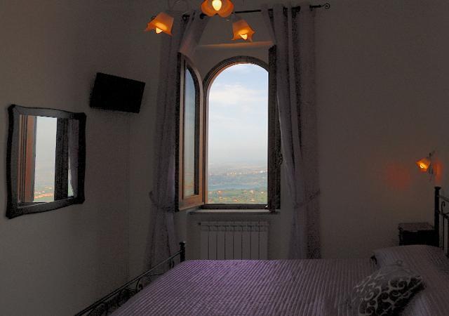 Villa Dei Fantasmi Rocca Di Papa Rom bilde