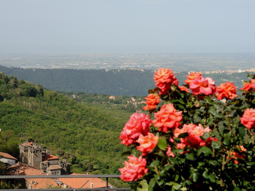 Villa Dei Fantasmi Rocca Di Papa Eksteriør bilde